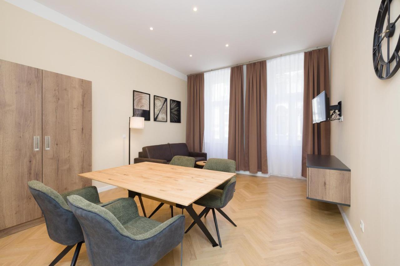 Vienna Stay Apartments Pezzl 1170 Buitenkant foto