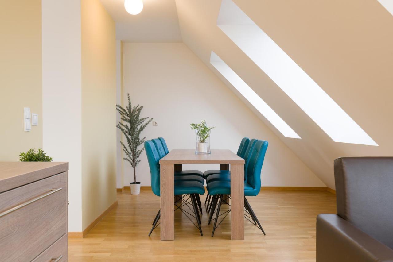 Vienna Stay Apartments Pezzl 1170 Buitenkant foto