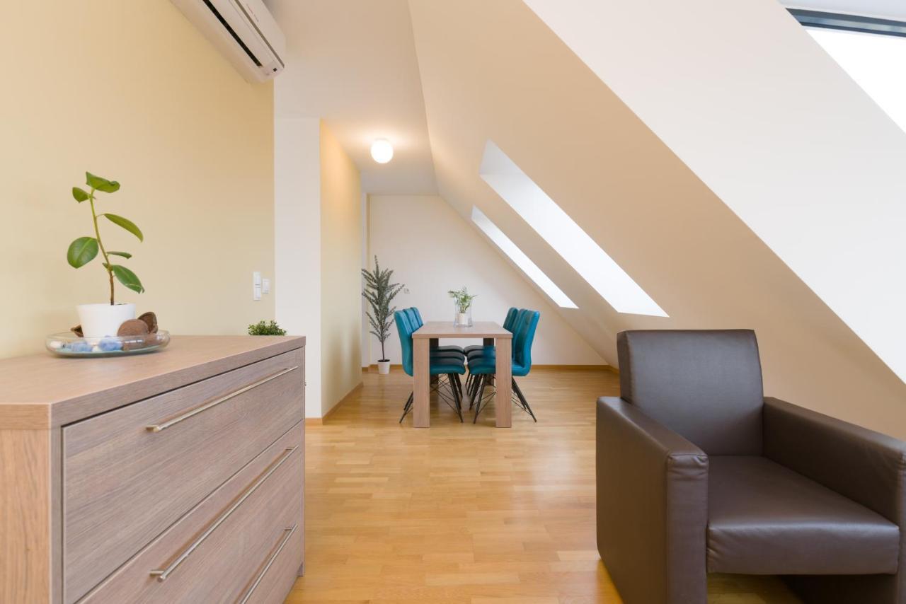 Vienna Stay Apartments Pezzl 1170 Buitenkant foto